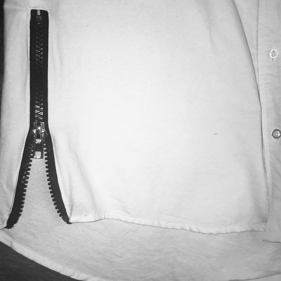 Varsity Stripe Button Down Shirt, L - Picture 6 of 8